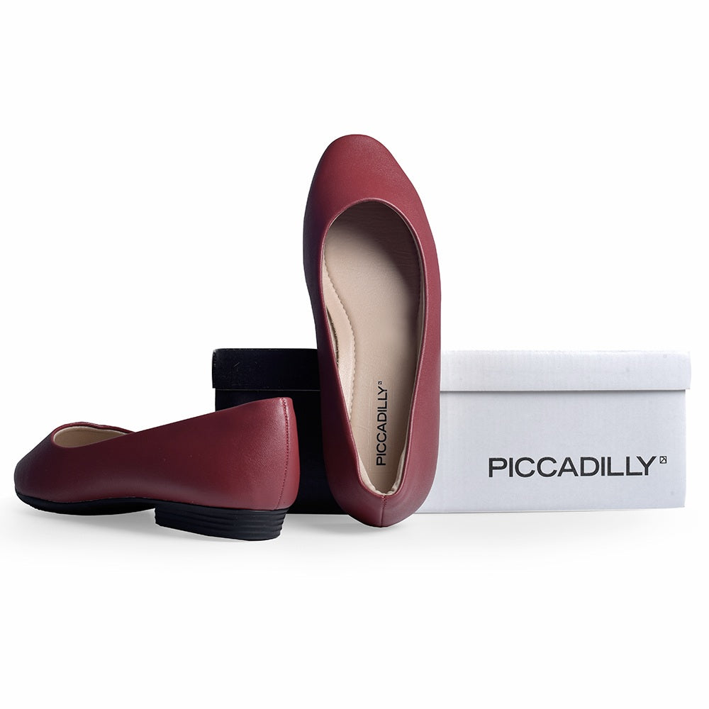 Piccadilly Crew Shoes - Red Flats (1.5 cms)