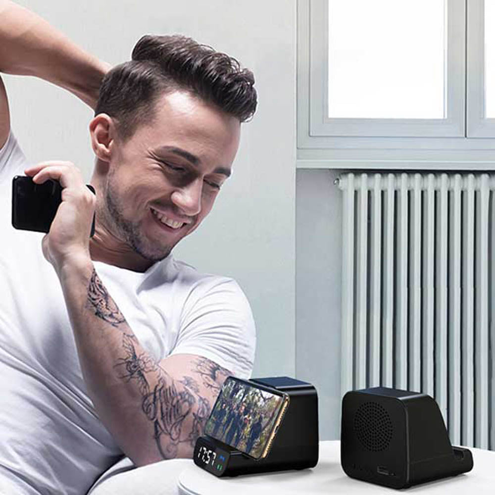 Wireless Powerbank, Speaker & Alarm Clock  SOMOTO - @memorii